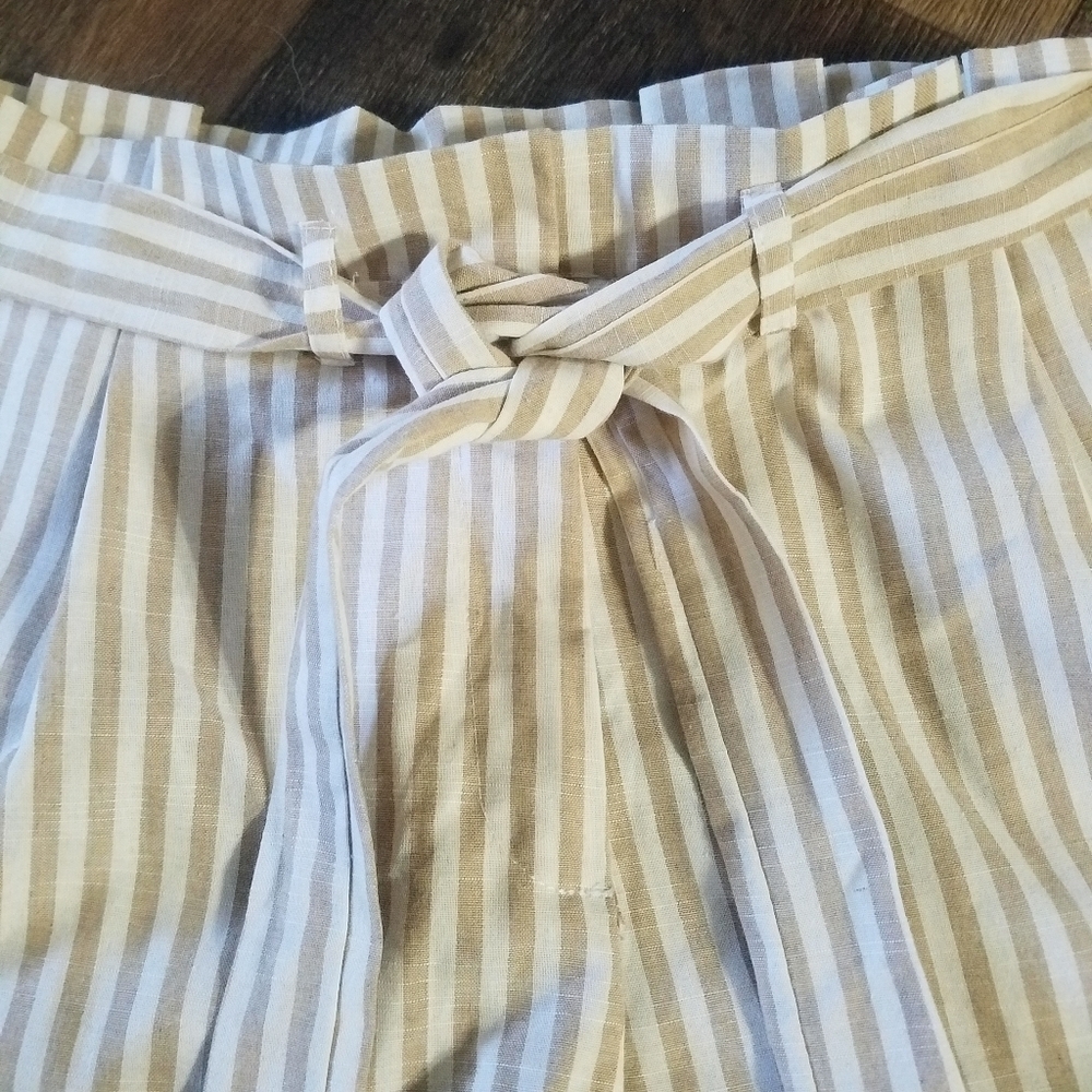 Lela sky tan and white striped paper-bag shorts - Picture 3 of 7